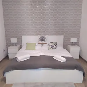  Apartman Lady Mabel's Near To Arena, Puskas Stadion And Park, With Guarded Parking Place
